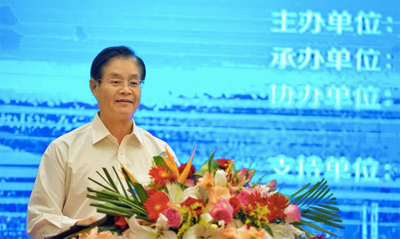 2017中国（浙江·台州）第三届制药产业发展与监管高峰论坛.jpg
