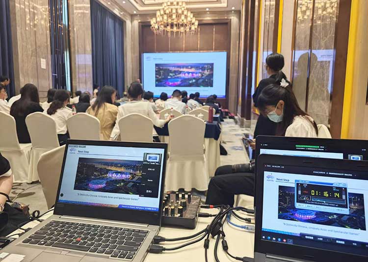 线上线下同声传译翻译.jpg